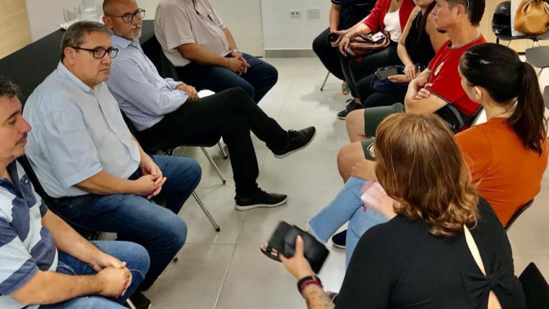 El presidente del Instituto de Vivienda recibió a vecinos de Chacra 137