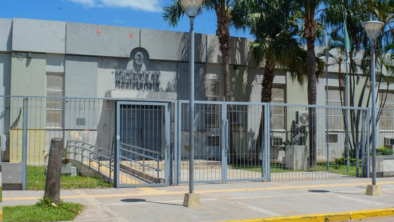 El Municipio dejó sin efecto 432 pases a planta de la gestión de Martínez