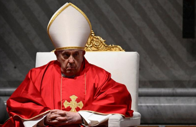 Francisco no participó en el Vía Crucis por su estado de salud