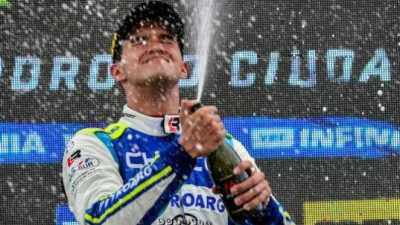 En el Top Race Series solo manda Lucas Bohdanowicz