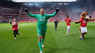El arquero chaqueño Walter Benítez gritó campeón en Países Bajos