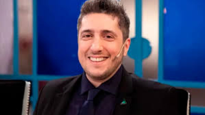 Jey Mammón fue invitado a Almorzando con Juana y estalló un escándalo en redes sociales