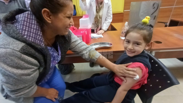 Algunos niños también aprovecharon el vacunatorio.