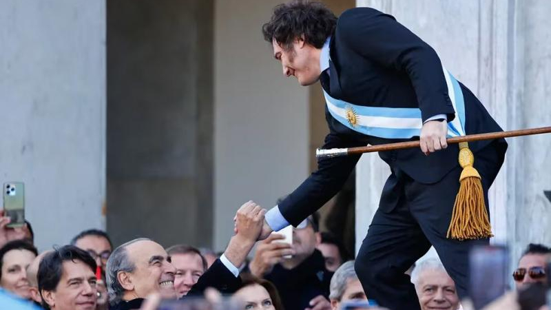 Con tono conciliador, Javier Milei anunció la creación de un Consejo para las reformas