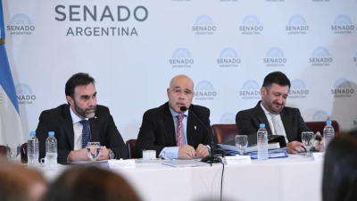 Ley Bases: el oficialismo negocia a contrarreloj con los bloques dialoguistas