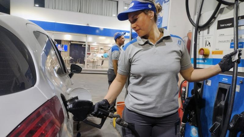 Empleados de estaciones tendrán una recomposición salarial de 12 por ciento