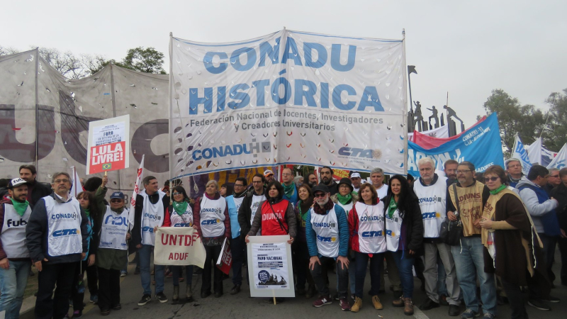 Dos días de paro de la Conadu Histórica por reclamo salarial