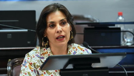 senadora crexell.jpg