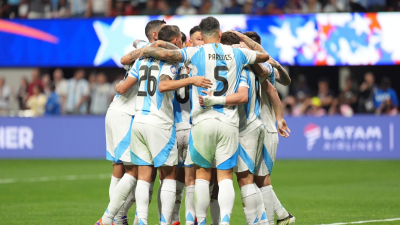 Argentina comenzó la defensa del título con triunfo ante Canadá en la Copa América