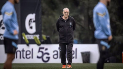 Uruguay de Bielsa hace su estreno frente a Panamá