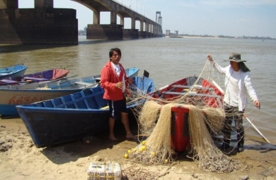 Impacto negativo de la bajante del Paraná para quienes viven de la pesca