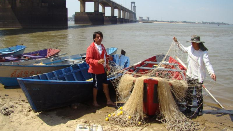 Impacto negativo de la bajante del Paraná para quienes viven de la pesca