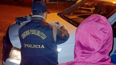 Detienen a jóvenes dealers con cocaína y más de 40 mil pesos