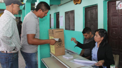 Listas de candidatos indígenas presentan modelos de boletas