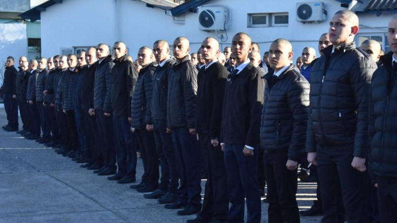 Comenzó la formación de 400 aspirantes a agentes de policía