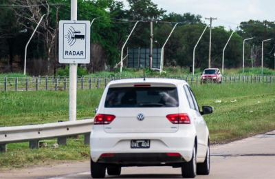 Comienzan a funcionar 24 radares nuevos en las rutas chaqueñas