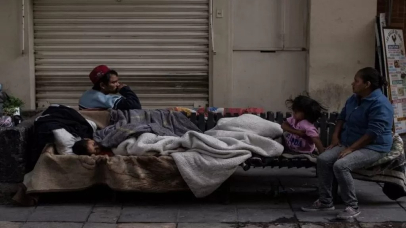 Una persona en situación de calle muere cada 64 horas