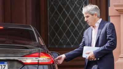 El Gobierno trata de reactivar el diálogo con el FMI 
