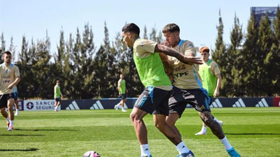 Scaloni espera para definir cambios y advierte sobre la pelota parada