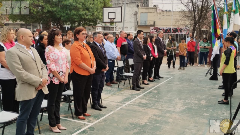 Acto por el Dia del maestro en la Escuela 31 que lleva el nombre de Sarmiento