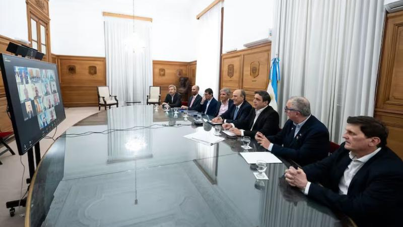 Presupuesto: aclaración a gobernadores y buena reacción del mercado