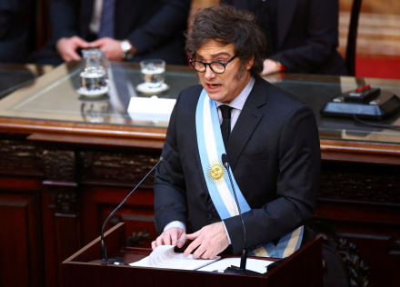 Milei Presupuesto.JPG