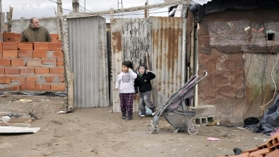 El 66,1% de los niños de la Argentina viven en la pobreza y el 27% son indigentes