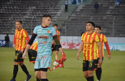 Sarmiento quiere sacar ventaja en el primer juego ante Kimberley