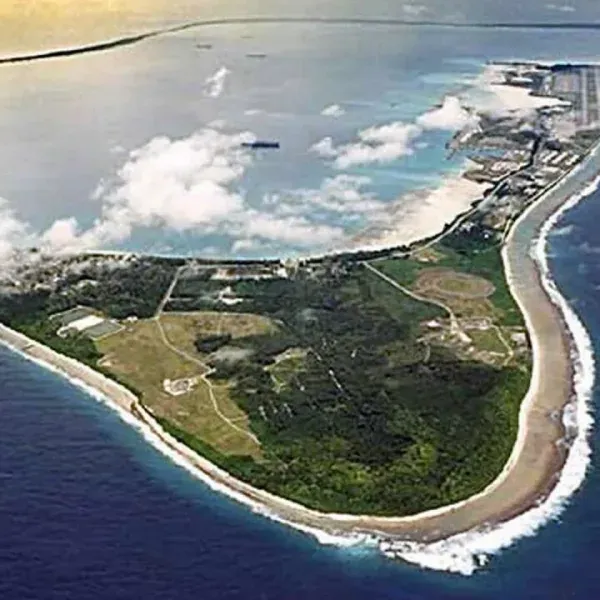 chagosdiegogarcia_uk_us_military_base8704_sq.webp