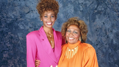 Murió la madre de Whitney Houston
