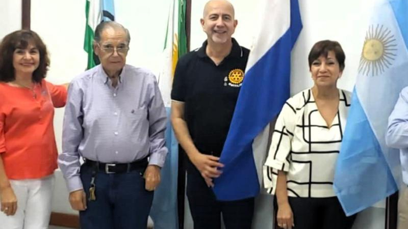 Auspiciosa visita del gobernador de distrito rotario en Quitilipi