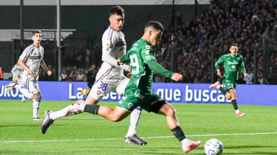 Con polémica, Boca venció a Sarmiento y respira en el torneo