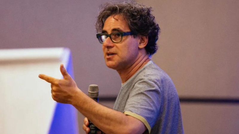 Charla de Eduardo Kastika para poner en marcha la creatividad