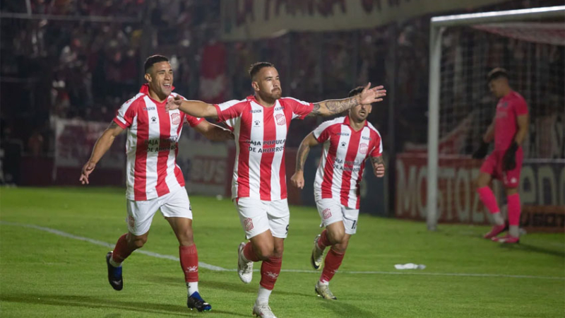Tres equipos del interior y una de Capital buscarán el segundo ascenso a Primera