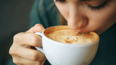 Nuevos descubrimientos sobre el café: qué le produce al intestino