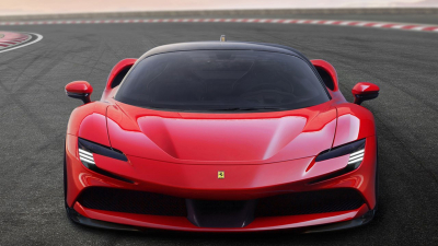 Ferrari trae por sorpresa su último modelo a la Argentina