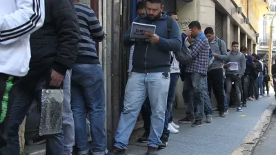 El desempleo bajó a 6,9% en el tercer trimestre del año