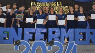 Las Garcitas: nuevo acto de colación con 27 nuevos enfermeros profesionales