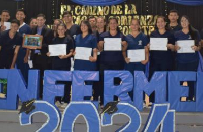 Las Garcitas: nuevo acto de colación con 27 nuevos enfermeros profesionales
