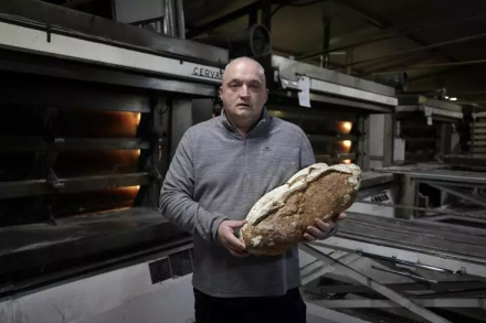 Louboulbil boulagerie Jean-Pierre Delboulbe Castelsagrat5.jpg