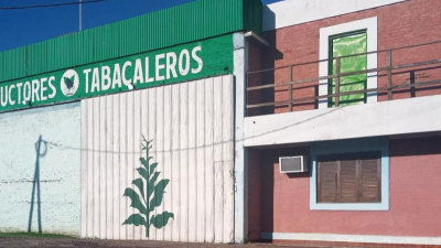 En San Martín, los tabacaleros pudieron salvar la sede social