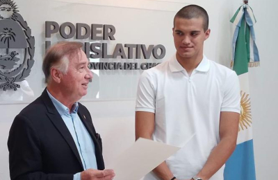 Bohdanowicz en la rampa del Turismo Carretera y Carinelli con Toyota Camry