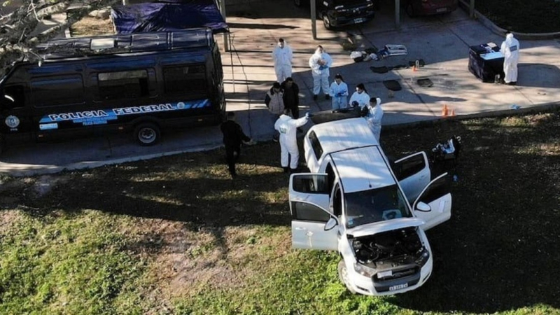 Caso Loan: piden desarmar la Ford Ranger del marino Carlos Pérez y volver a peritar su celular