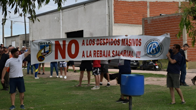 Granja Tres Arroyos quiere reducir salarios o despedir a 700 empleados