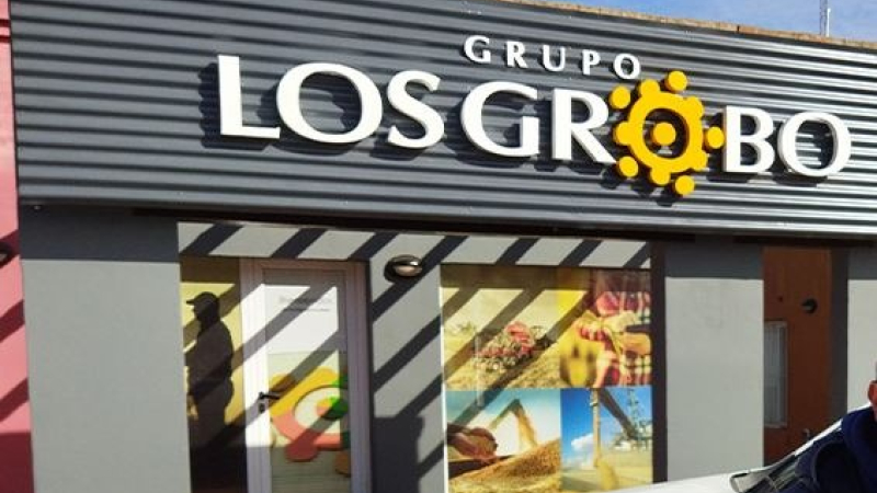 Intiman a productores, que denuncian haber sido estafados por Los Grobo, por deudas millonarias