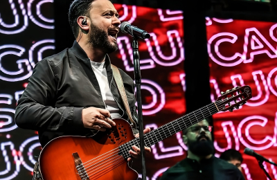 Show de Lucas Sugo para celebrar el amor
