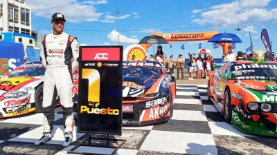 Agustín Canapino pudo mirar al cielo con una pole en honor a su padre