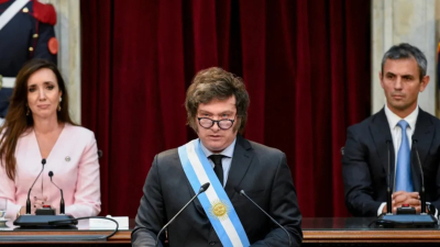 El gobierno se autorizó a sí mismo a endeudarse con el FMI y confía en que el Congreso no dirá nada