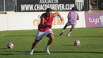 David Valdez por Gino Barbieri, la única variante en For Ever