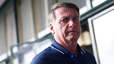 Jair Bolsonaro deberá usar una tobillera electrónica y tiene prohibido usar redes sociales